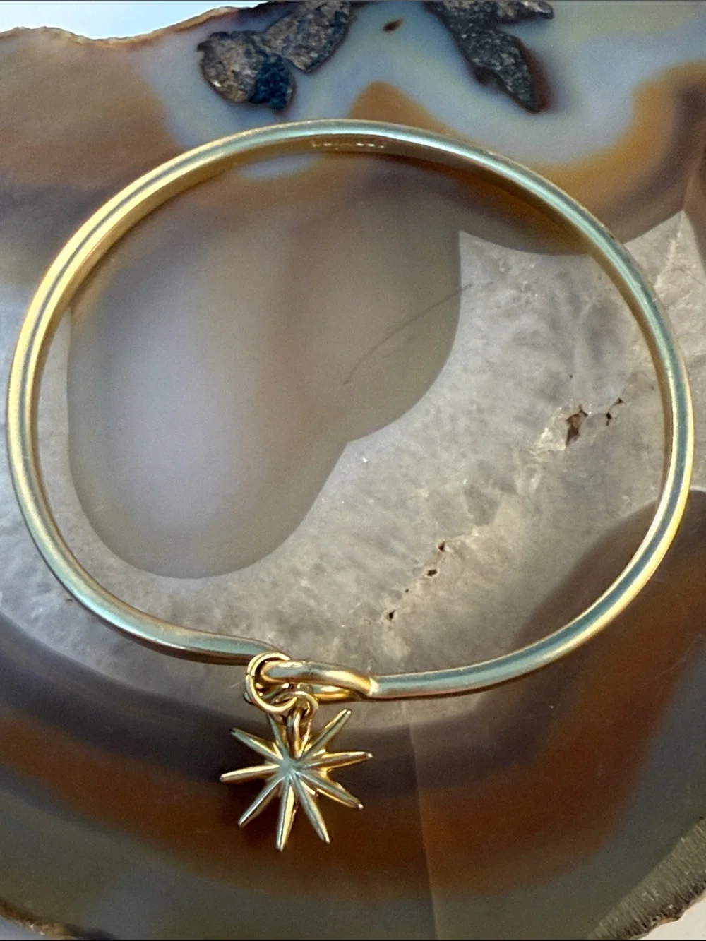Spartina Gold Starburst Charm Bangle Bracelet - 6.5” Guc
